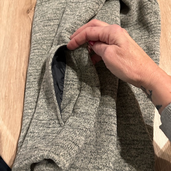 Mens prAna three button Henley, gray, size medium - Picture 3 of 8